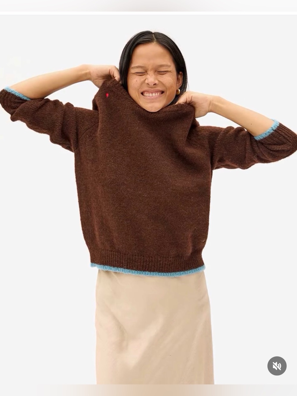 Clare V alpaca crewneck sweater, embroidered hearts, brown w/blue trim, L, GUC